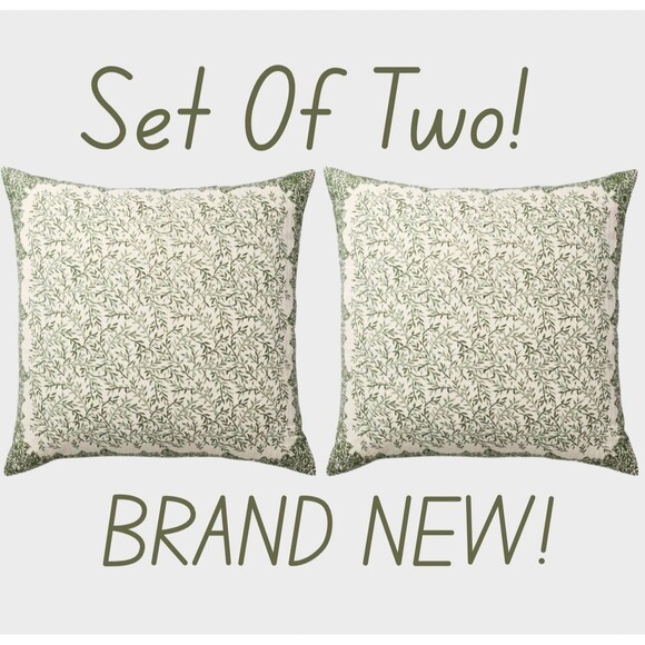 TWO 24"X24" OS Square "Brubaker Allover" Cotton Dobby Pillow - Threshold NEW - Picture 1 of 7